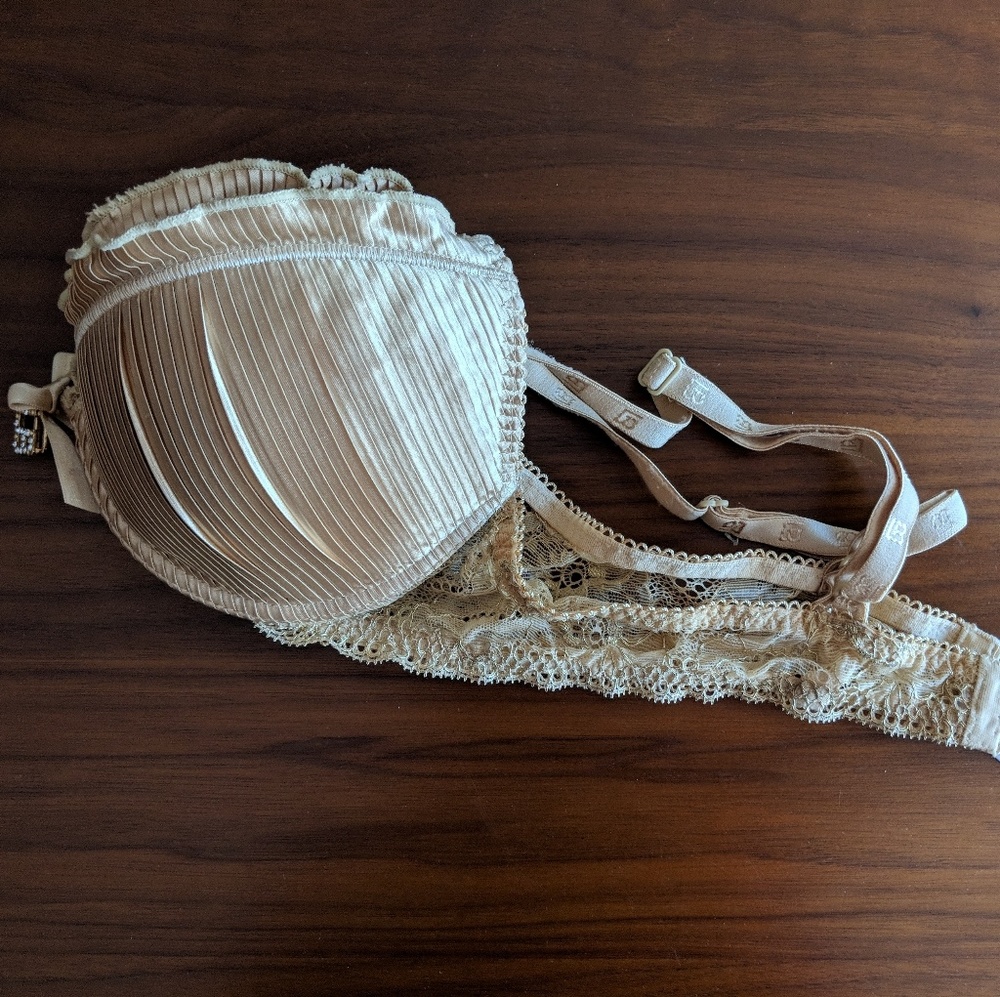 Laura Biagiotti Bra